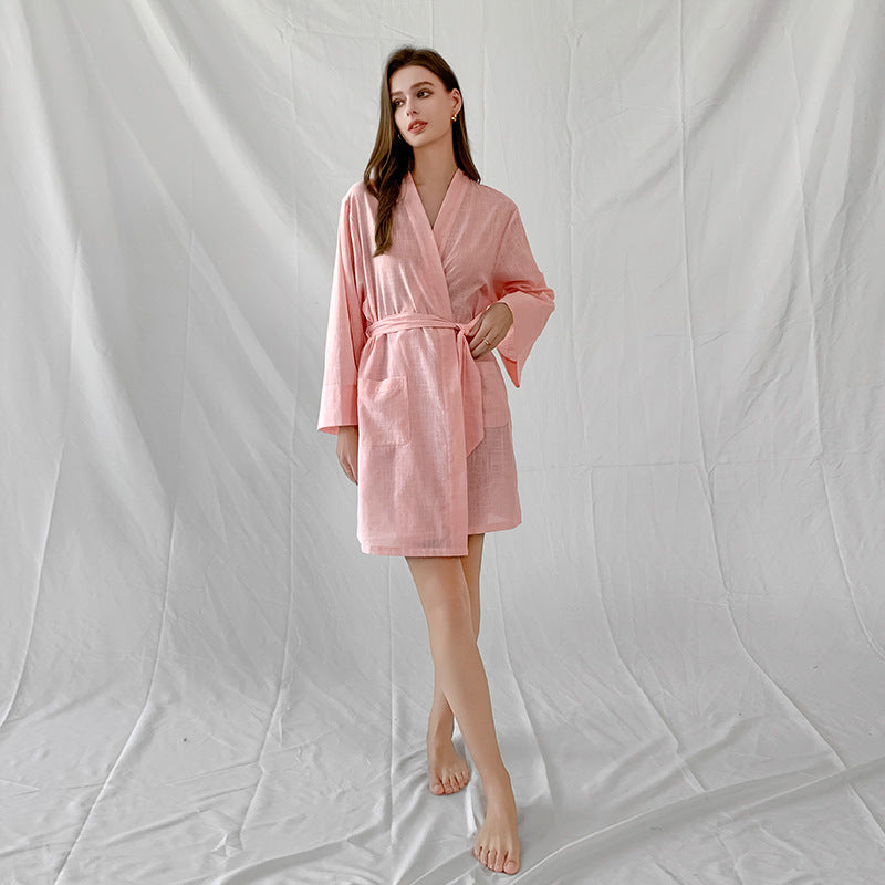 Dame Kimono-kåbe med elegante lange ærmer og praktiske lommer Stilla
