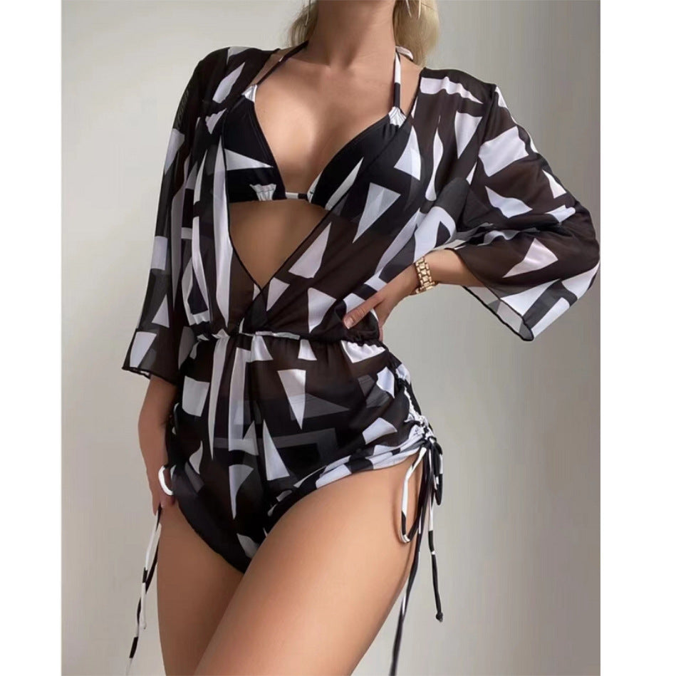 Dame Badetøj Outfit med grafisk design og stilfuld omslagsstil Stilla