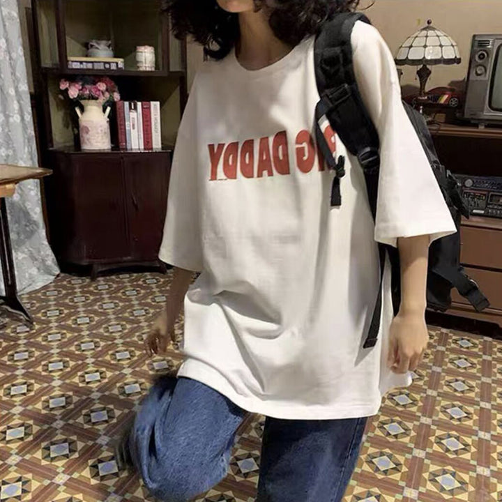 Femme Oversized Grafik T-Shirt med fed skrifttype Stilla