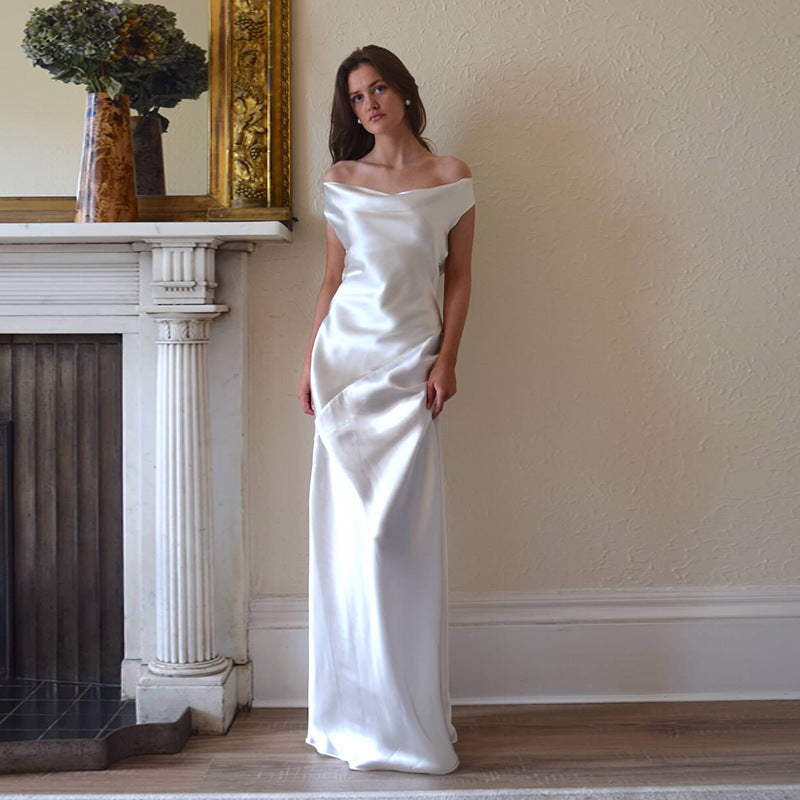 Dame Elegant Off-Shoulder Aftenkjole med dyb rygudskæring Stilla