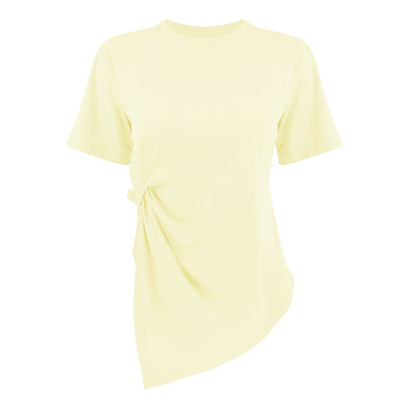 Dame asymmetrisk T-shirt med fashionable knude-detalje Stilla