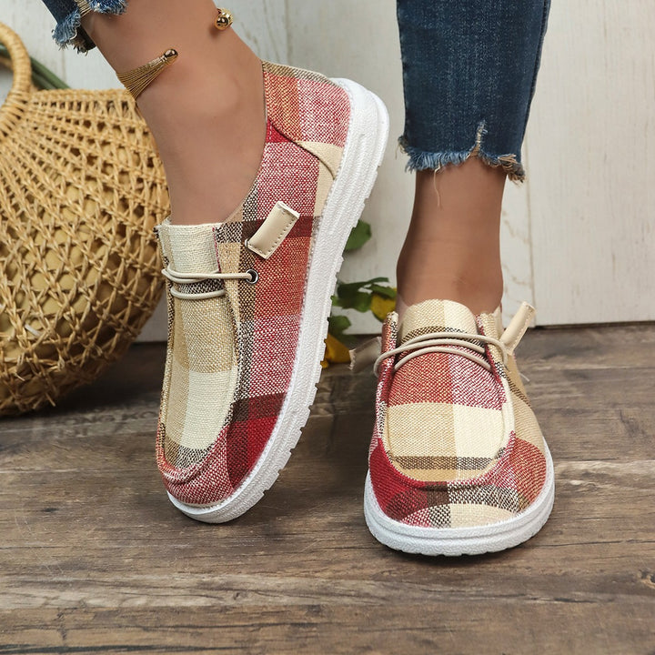 Dame mode Slip-On fritidssko med checket design og behagelig pasform Stilla