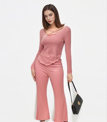Dame Elegant og komfortabelt to-delt outfit Stilla