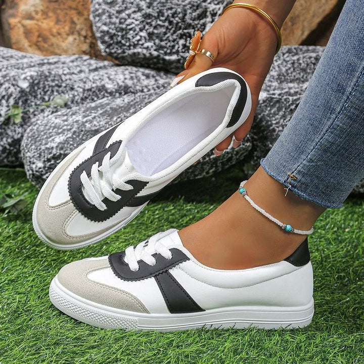 Dame Sneakers med komfortabel sål og fashionabel farvekontrast Stilla