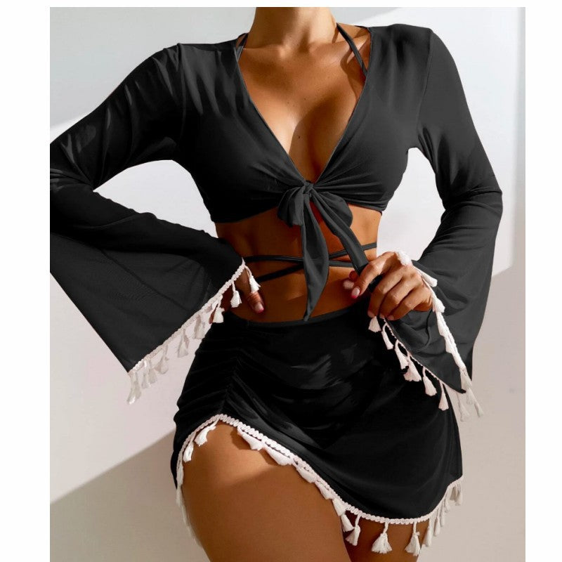 Dame strandoutfit med elegante snørredetaljer Skovae