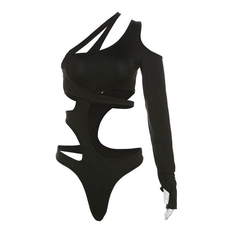 Dame heldragt med asymmetrisk snit og spændende cut-out-design Stilla
