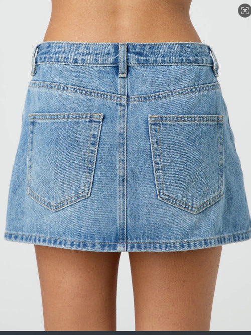 Dame Jeans-Mini skirt med høj talje og klassiske forlommer Stilla