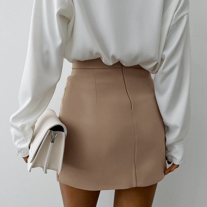 Dame wrap skirt med dekorative knapdetaljer Stilla