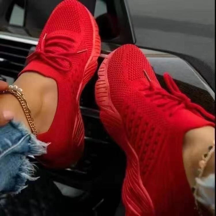 Dame Åndbare Sneakers i sportiv design med elastisk sål og behageligt fodseng Stilla