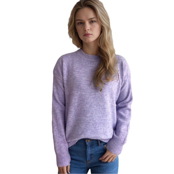 Kvindernes hyggelige strikkede sweater med moderne snit og afslappede detaljer Stilla
