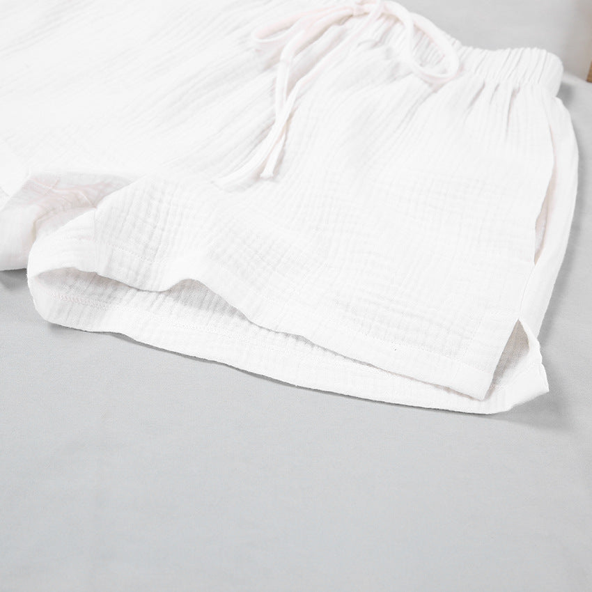 Damepyjamas sæt med langærmet bluse og shorts i let stof Stilla