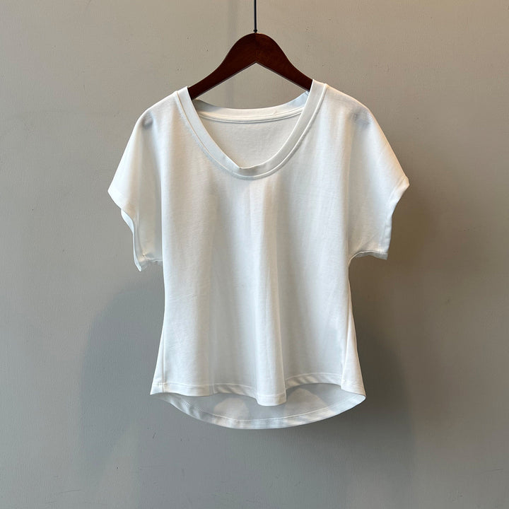 Dame afslappet T-shirt med bred rund halsudskæring og komfortabel pasform Stilla