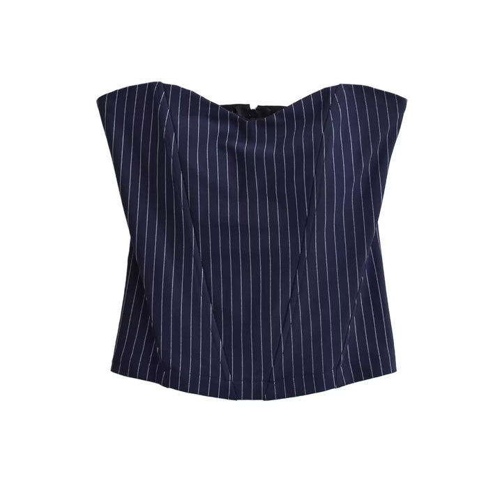 Dame cropped top med diskret stribemønster og flot V-hals Stilla