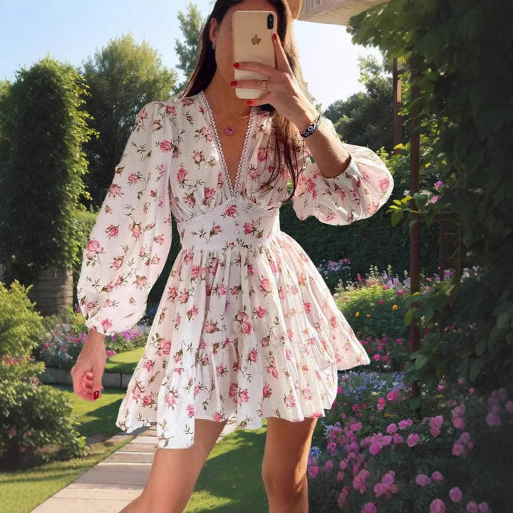 Dame blomsterkjole med puffærmer Stilla