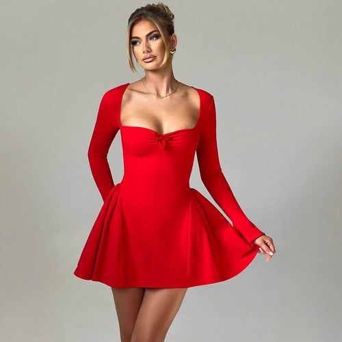 Dame Minikjole med off-shoulder design og raffinerede rynkeeffekter Stilla