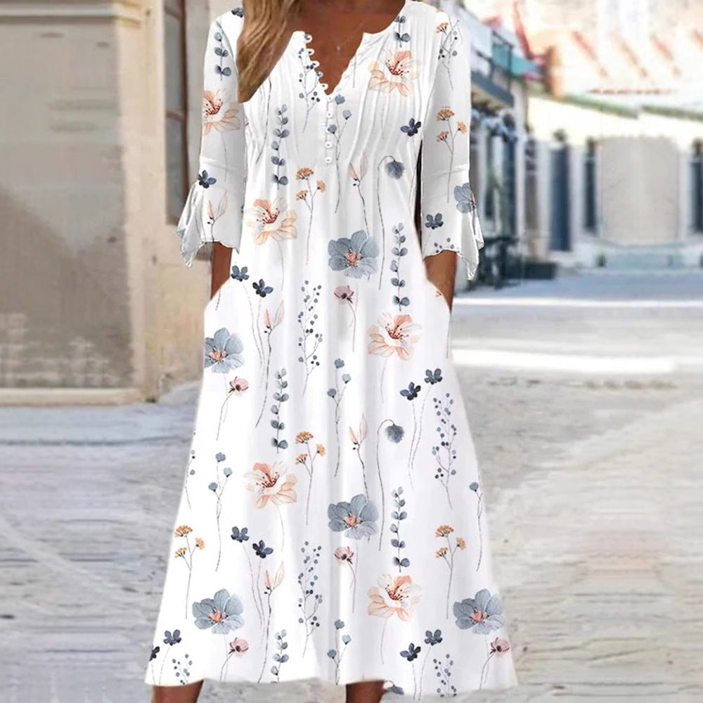 Dame maxikjole med blomsterprint og moderne knapdesign Stilla