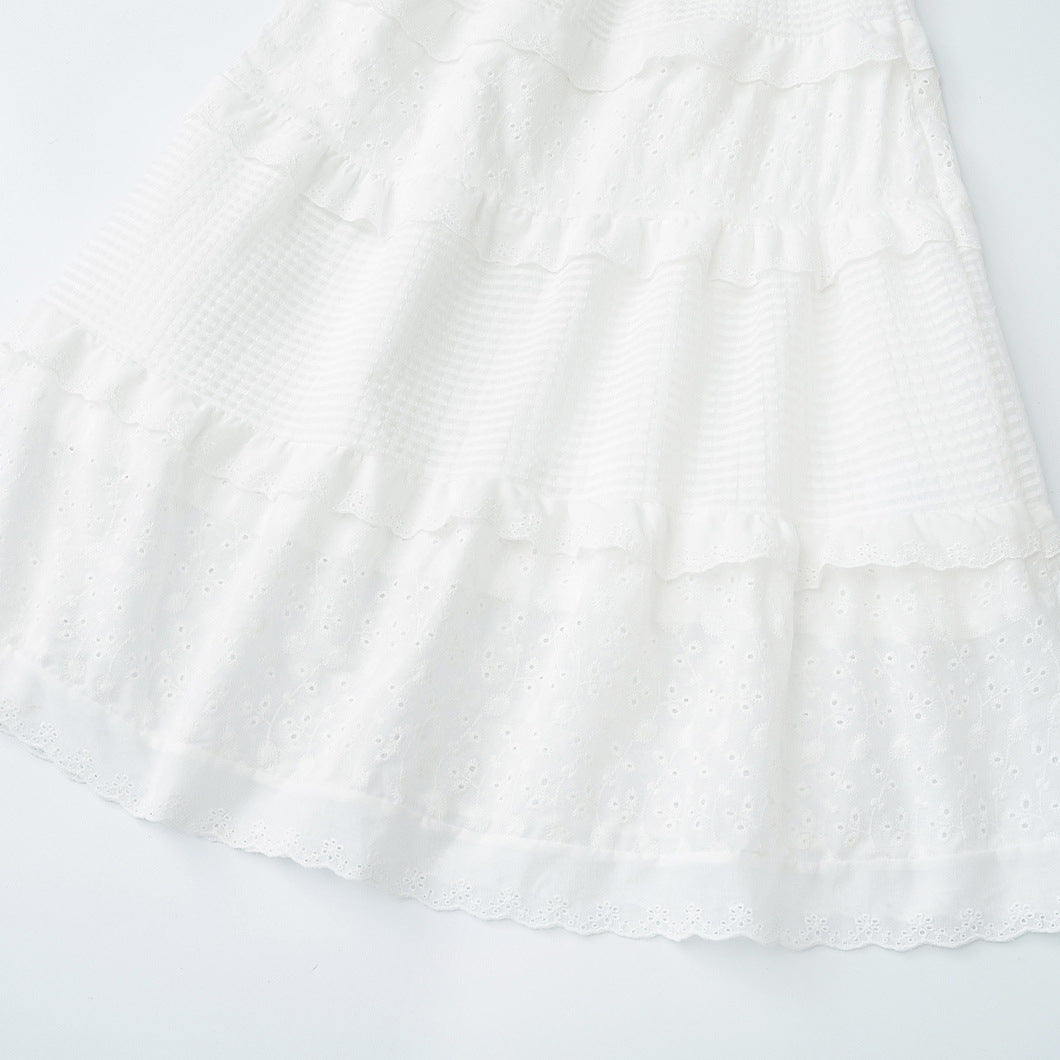 Dame nederdel med lagdelt design og flæse detaljer Stilla