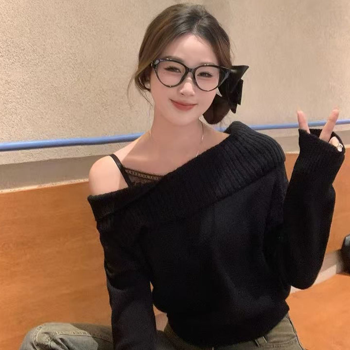 Kvinders afslappede strik pullover med off-shoulder design og moderne ribbede detaljer Skovae