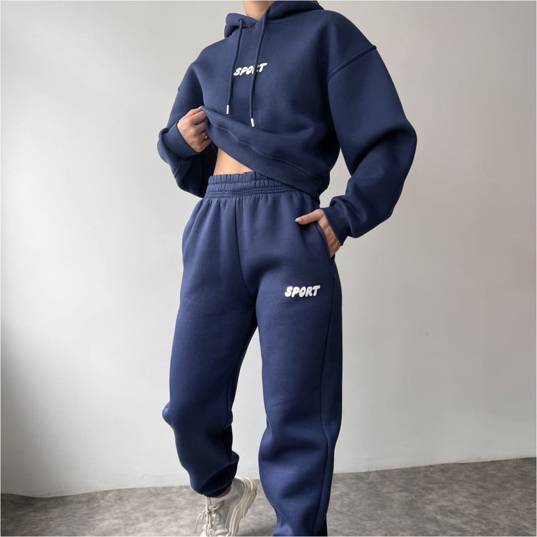 Kvinders sporty cropped hoodie og sæt med sweatpants Skovae