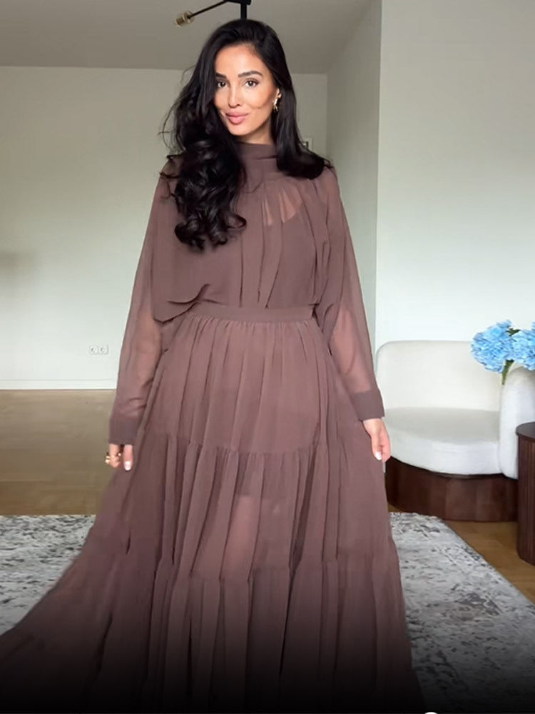Dame maxikjole med transparente ruffles detaljer og elegant halterneck Stilla