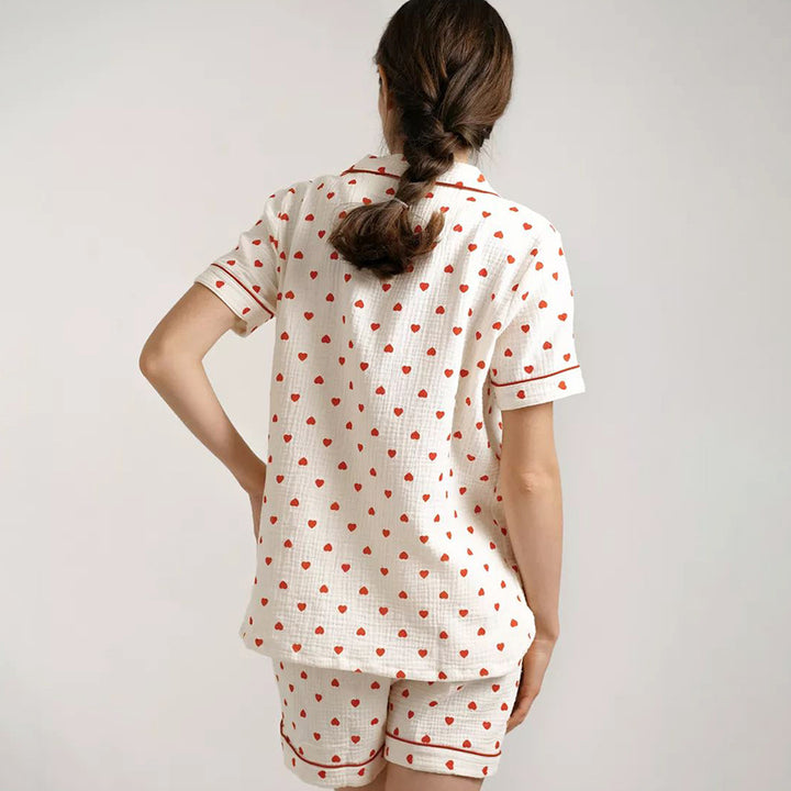 Dame pyjamasæt med hjerteprint og knapbar overdel Stilla