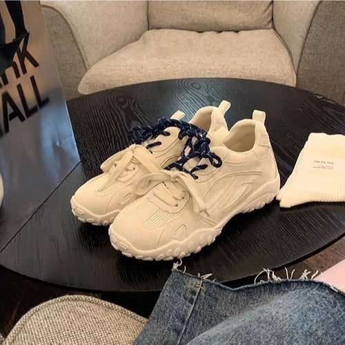 Dame Sporty Sneakers med åndbart overmateriale og skridsikker sål Stilla