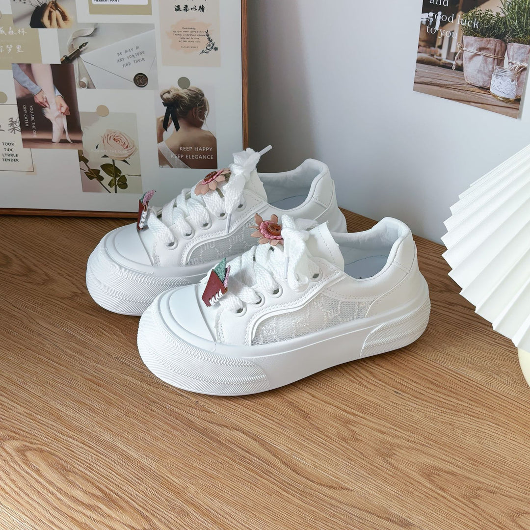 Dame sneakers med floral applikationsdesign og åndbar konstruktion Stilla