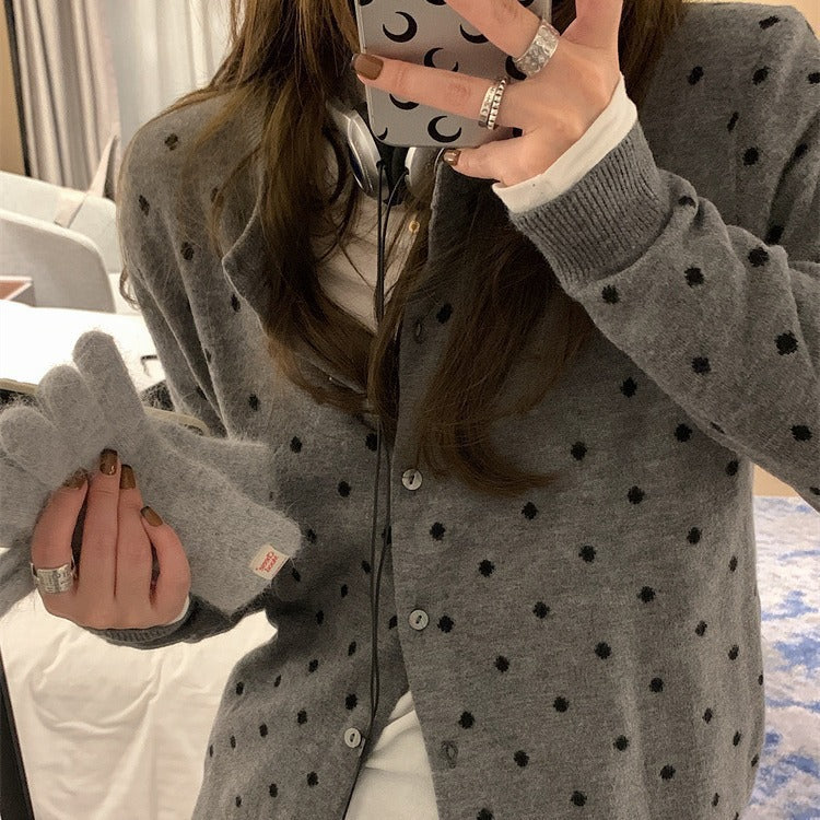 Damer moderigtigt strikket cardigan med prikker Stilla