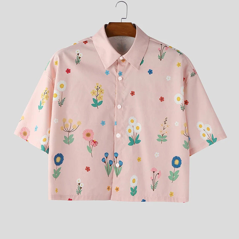 Damer nan kastig skåret kortærmet skjorte med blomstret allover-print, skjortekrave og kort søm Skovae