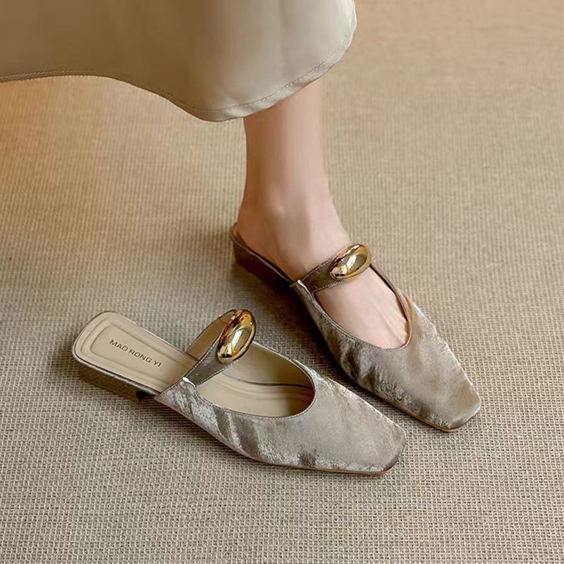 Dame elegante Square-Toe Slide Mules med dekorativ guldakcent Stilla