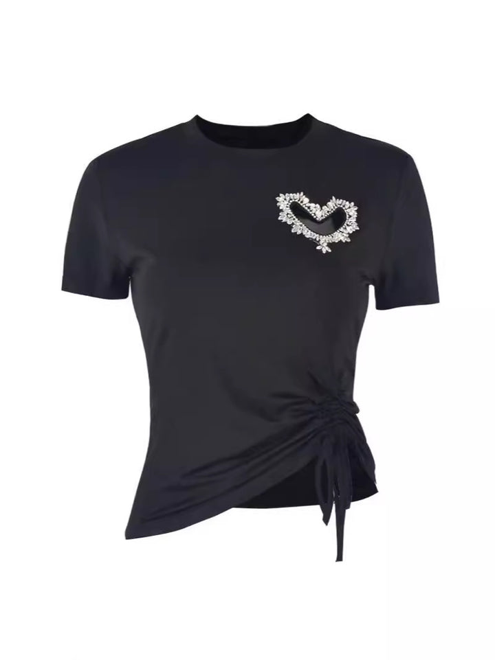 Dame figursyet T-shirt med hjerte-applikation og raffineret kant Stilla