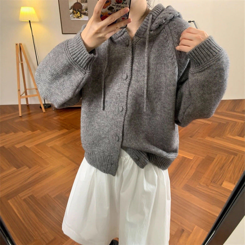 Kvinders hyggelige oversized cardigan med hætte og knapdetaljer Stilla