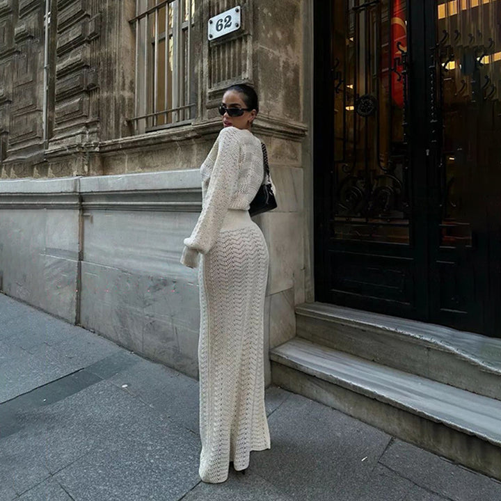 Dame hæklemaxikjole med dyb V-udskæring og elegant struktur Stilla