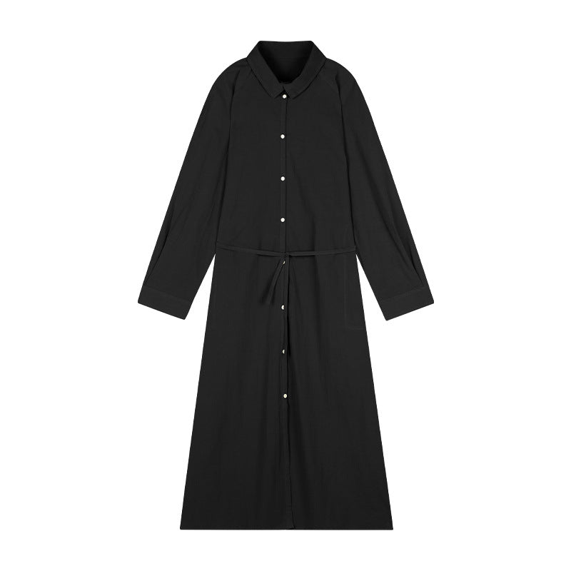 Dame skjortekjole i minimalistisk design med taljebælte Stilla