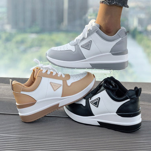 Dame Sporty Sneakers Stilla