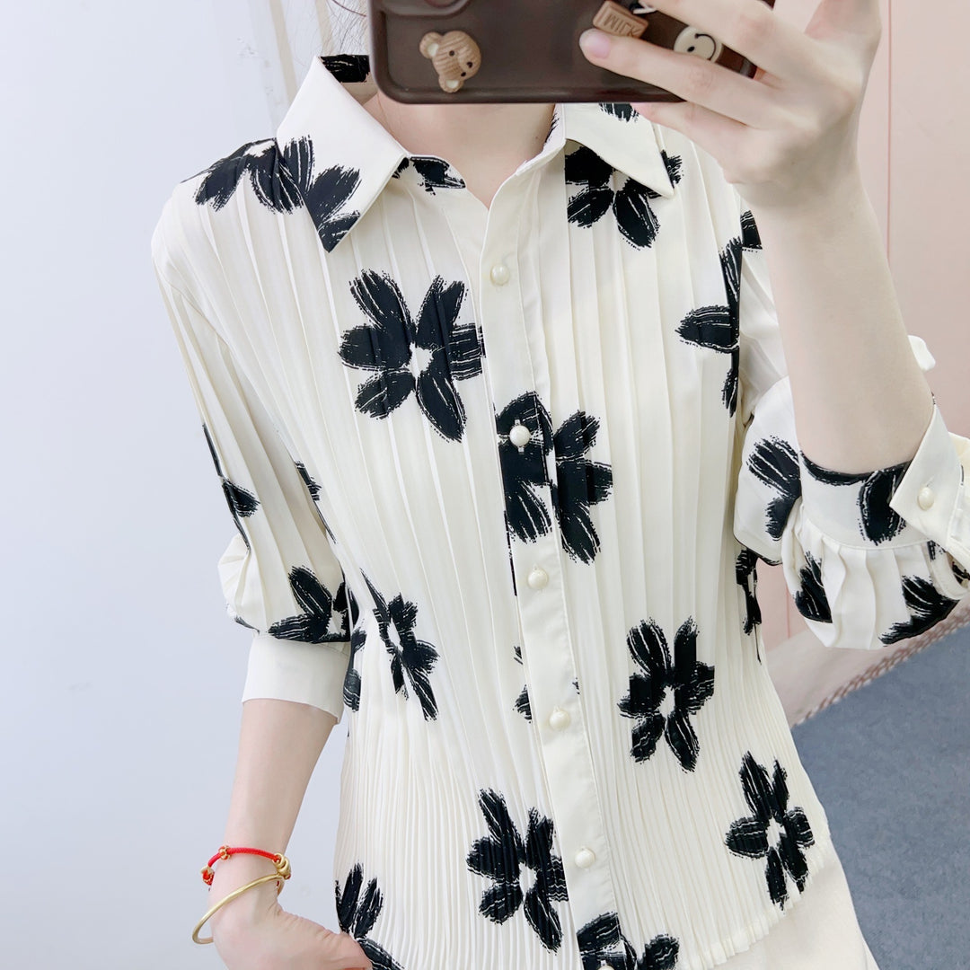 Dame frynsebluse med blomsterdesign Stilla
