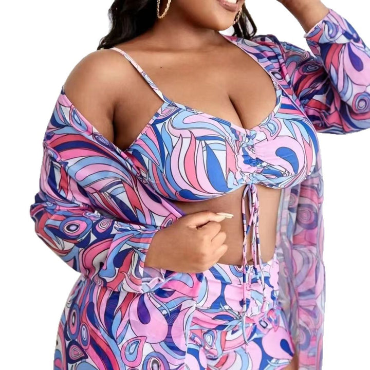 Damebikini med afslappet kaftan og moderne mønsterblandning Stilla