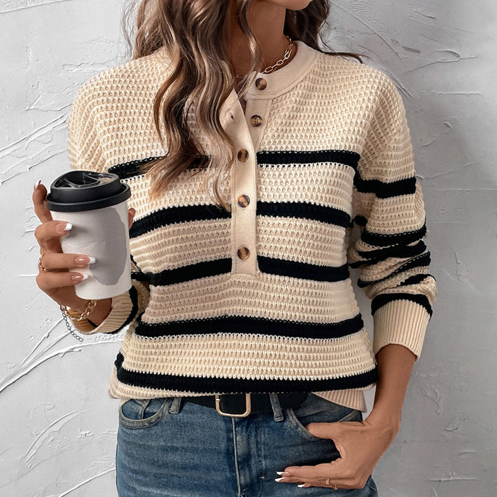 Dame strikpullover med knapliste Stilla