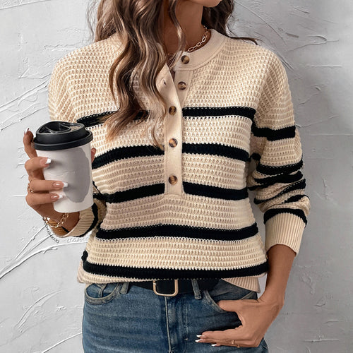 Dame strikpullover med knapliste Stilla