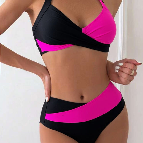 Dame moderne bikini med asymmetrisk snit og kontrastdetaljer Skovae