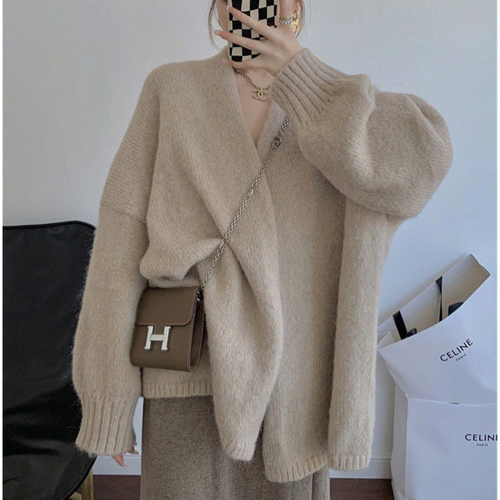 Kvinders oversized hyggelig sweater med dyb V-hals og lange ærmer Stilla