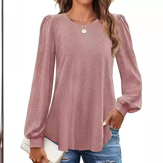 Damebluse med puffærmer og hulmønster Stilla