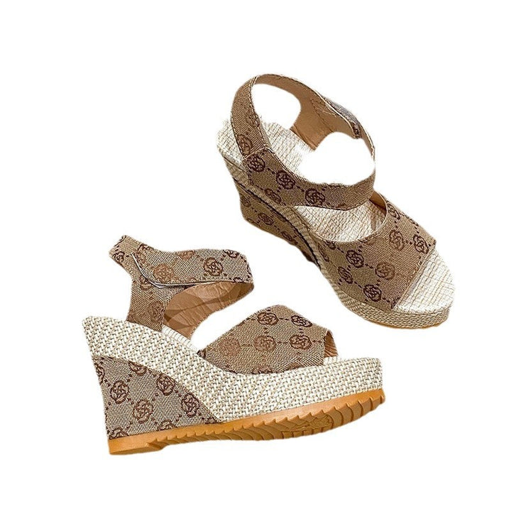 Dame Wedge-sandaler med flettet jute-design og justerbare stropper Stilla