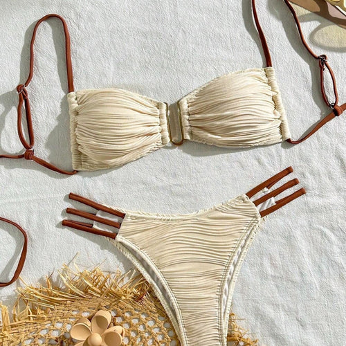 Dame bandeau-bikini med trendy ruffles design Skovae