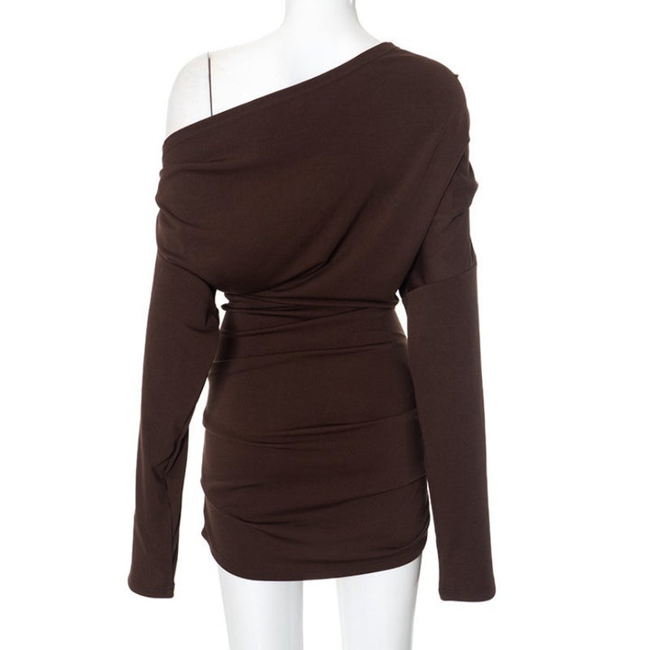 Dame longsleeve top med asymmetrisk U-cut og raffineret draperingseffekt Skovae