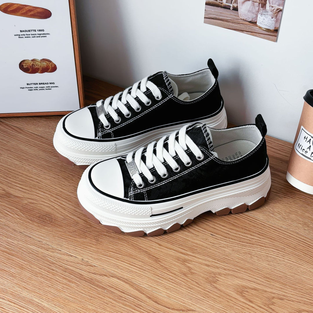 Dame Sneakers med blomstret design og dæmpende plateau sål Stilla