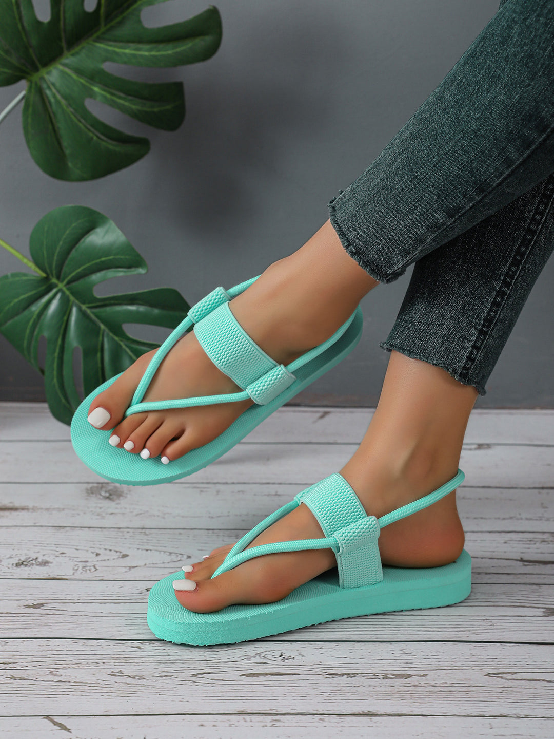 Dame komfortable fritids-sandaler med polstret fodseng og moderne rem-design Stilla