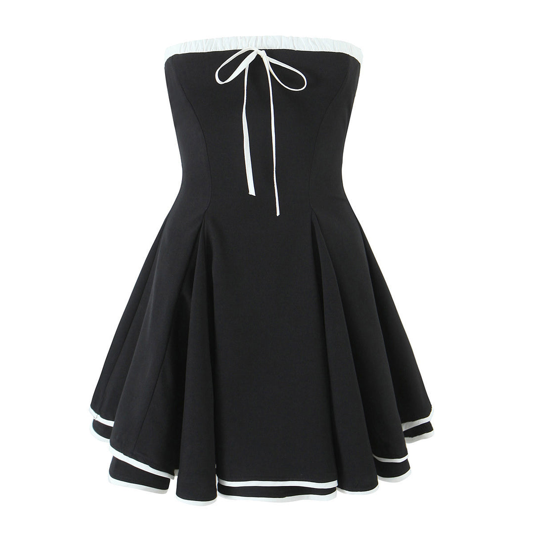 Dame Midi-Overdel med raffineret Off-Shoulder-design og elegant taljeindsnævring Stilla