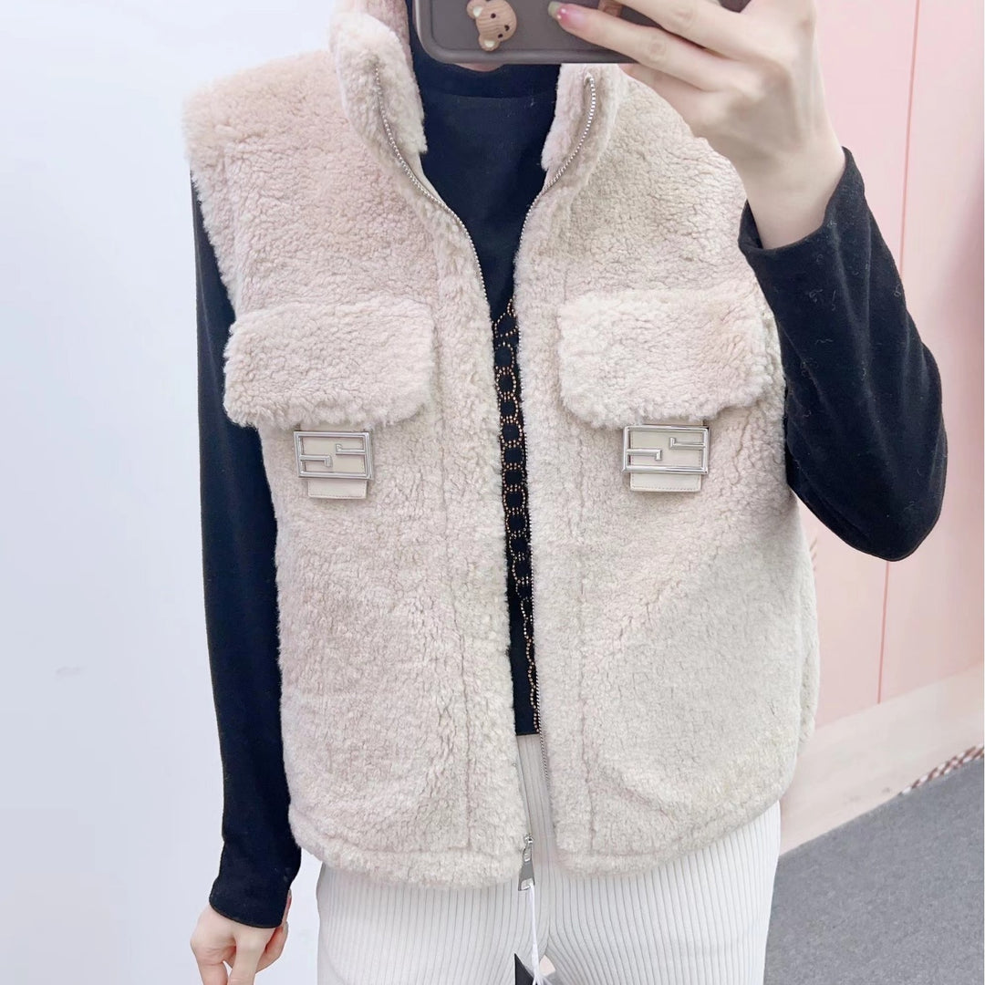 Dame vest med fleece-textur og praktiske lommer Stilla