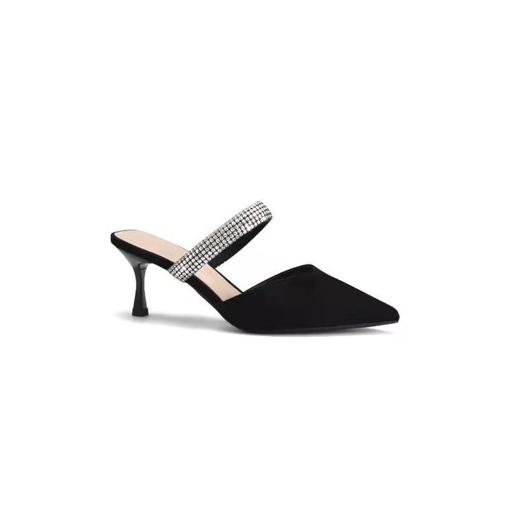Dame Sling-pumps med moderigtige rem og glitrende detalje Stilla